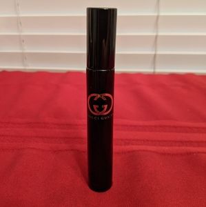 Gucci guilty mini spray.